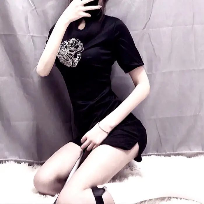 雾中湖